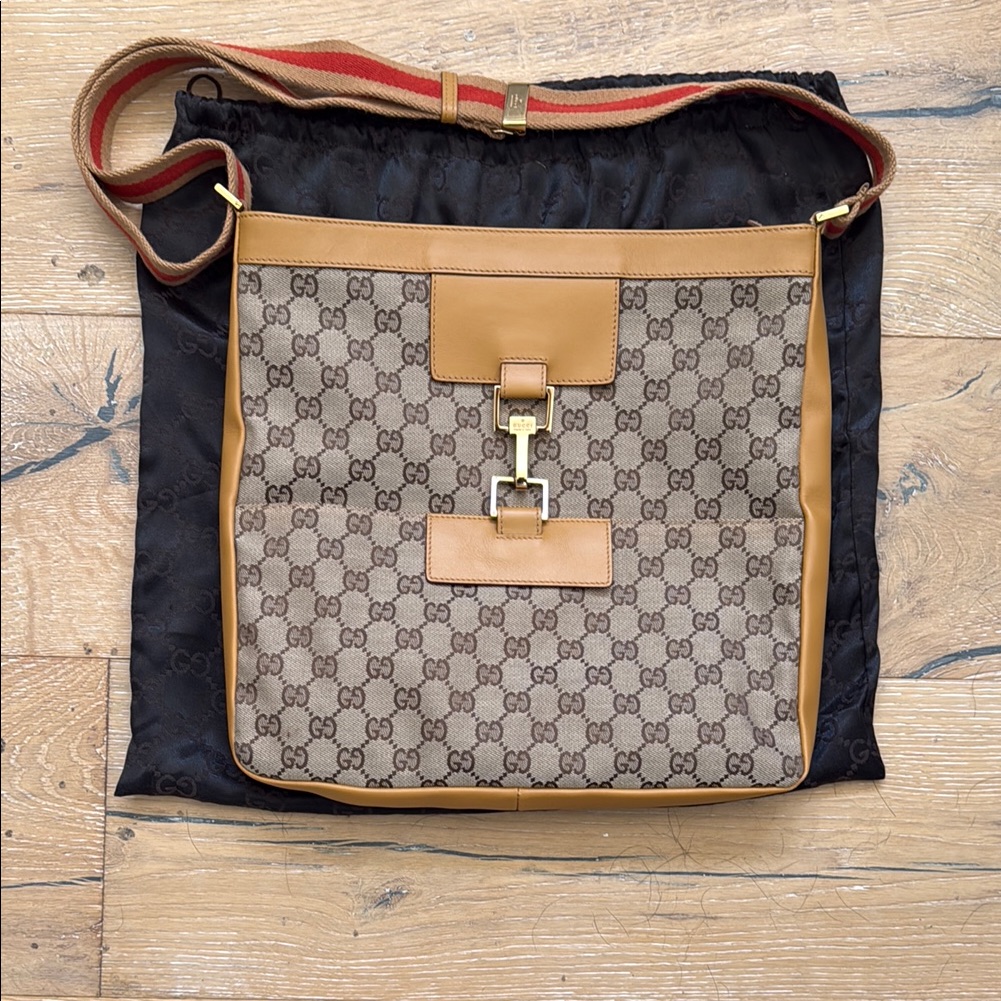 Rare!! Gucci Brown Gg Canvas Messenger Bag With Tan Leather Trim. Vintage 90s!